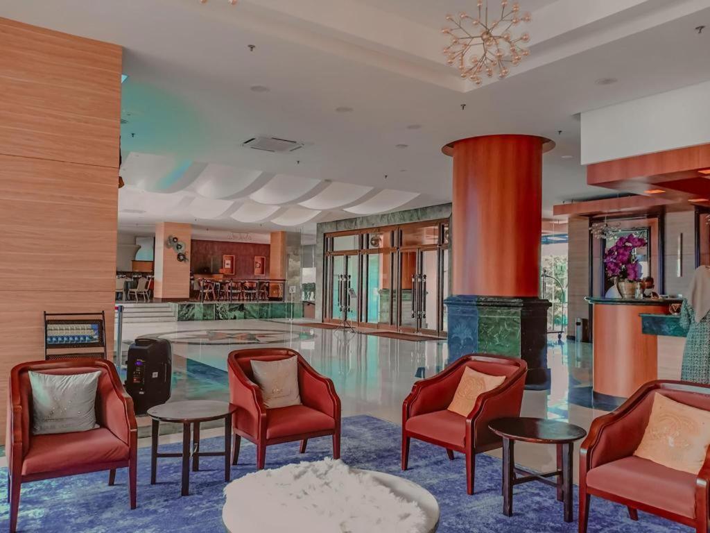 Ehsan Seaview Hotel Порт-Диксон Экстерьер фото